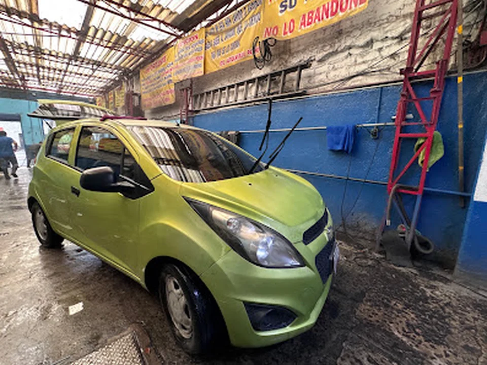 Foto de AUTO LAVADO
