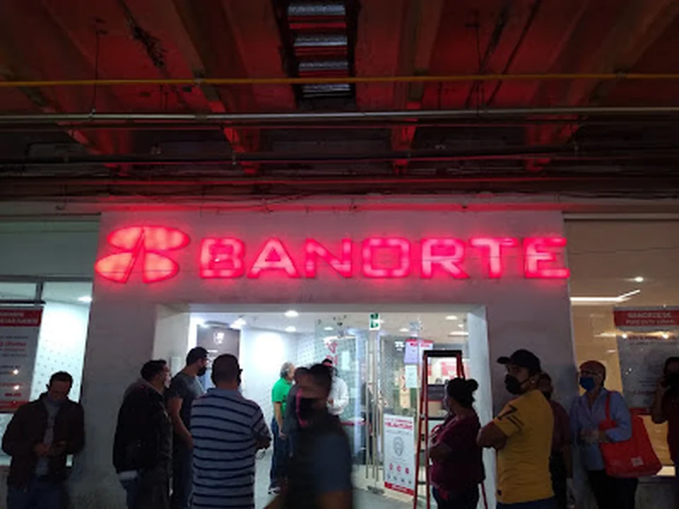 Banorte Sucursal Abastos Legumbres Mexico 14