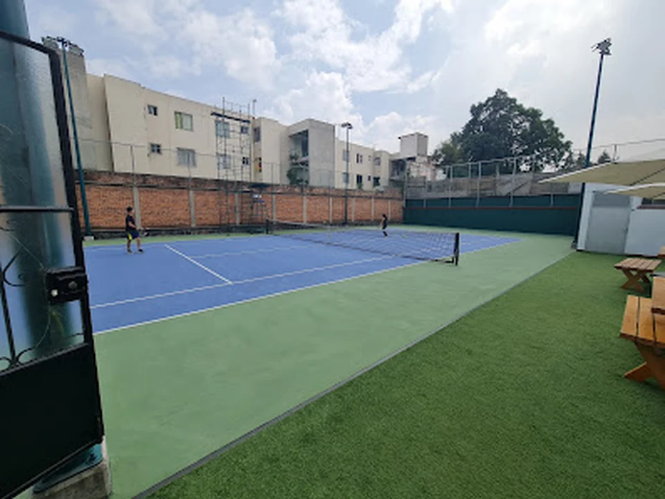 Cancha De Tenis El Arbol
