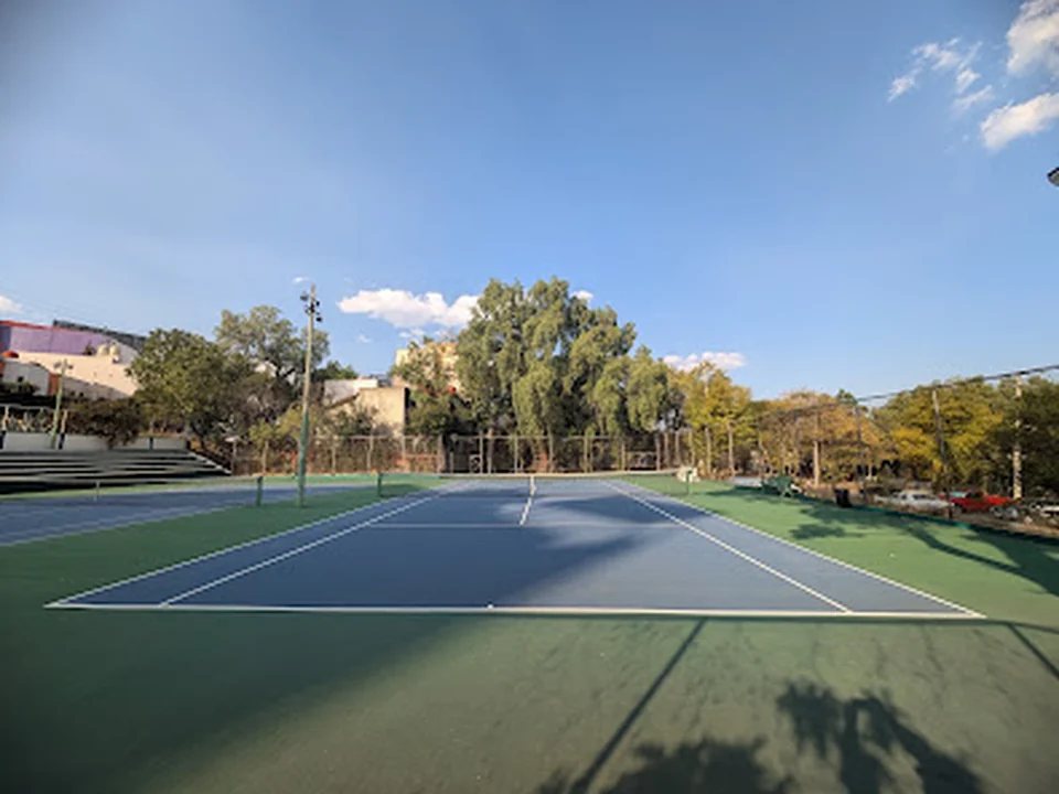 Canchas de tenis Geógrafos