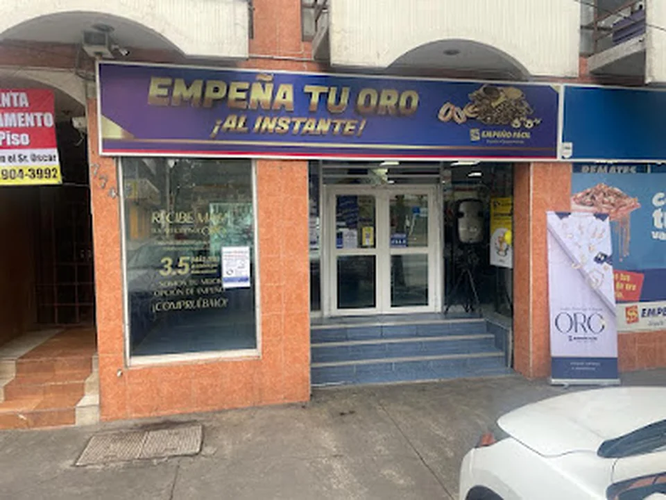 EMPEÑE SU ORO AL INSTANTE
