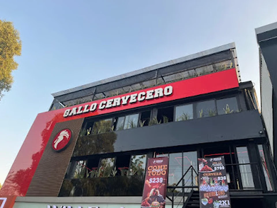 Gallo Cervecero Sportsbar | Taxqueña