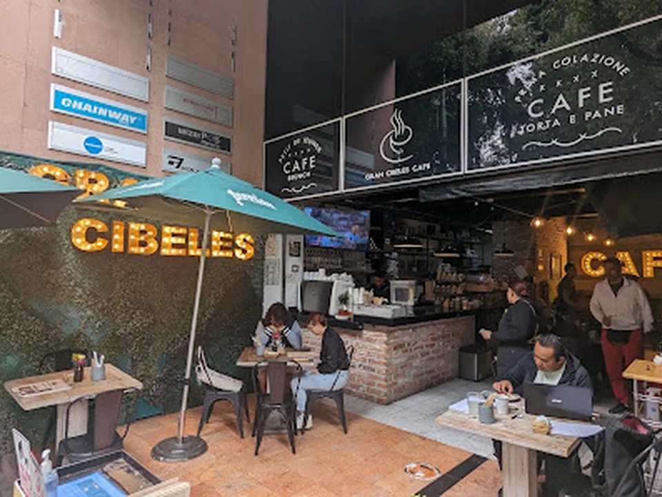 Gran Cibeles Café