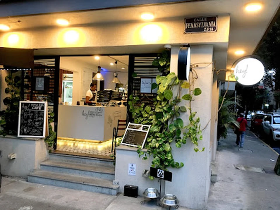 Hey! Brew Bar Café