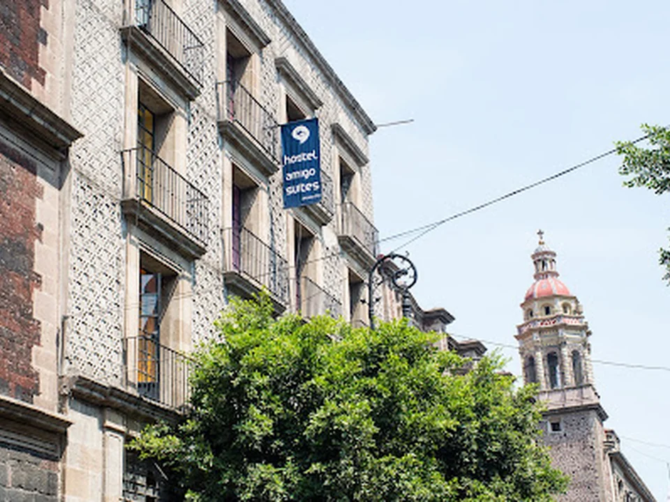 Hotel Amigo Suites