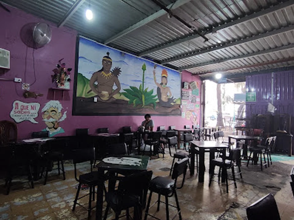 Ichniu Pulquería bar