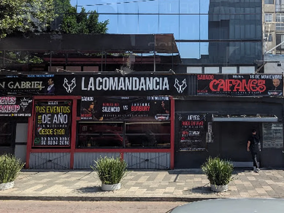 La Comandancia rock planta baja
