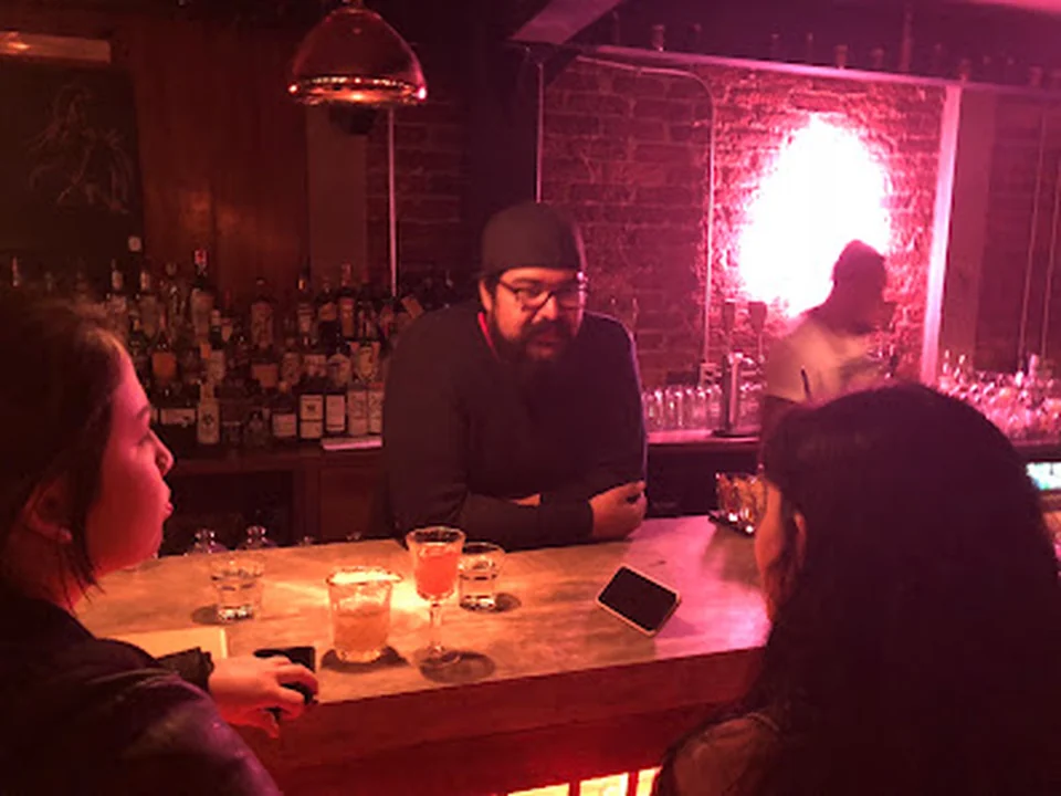 Ladina Bar