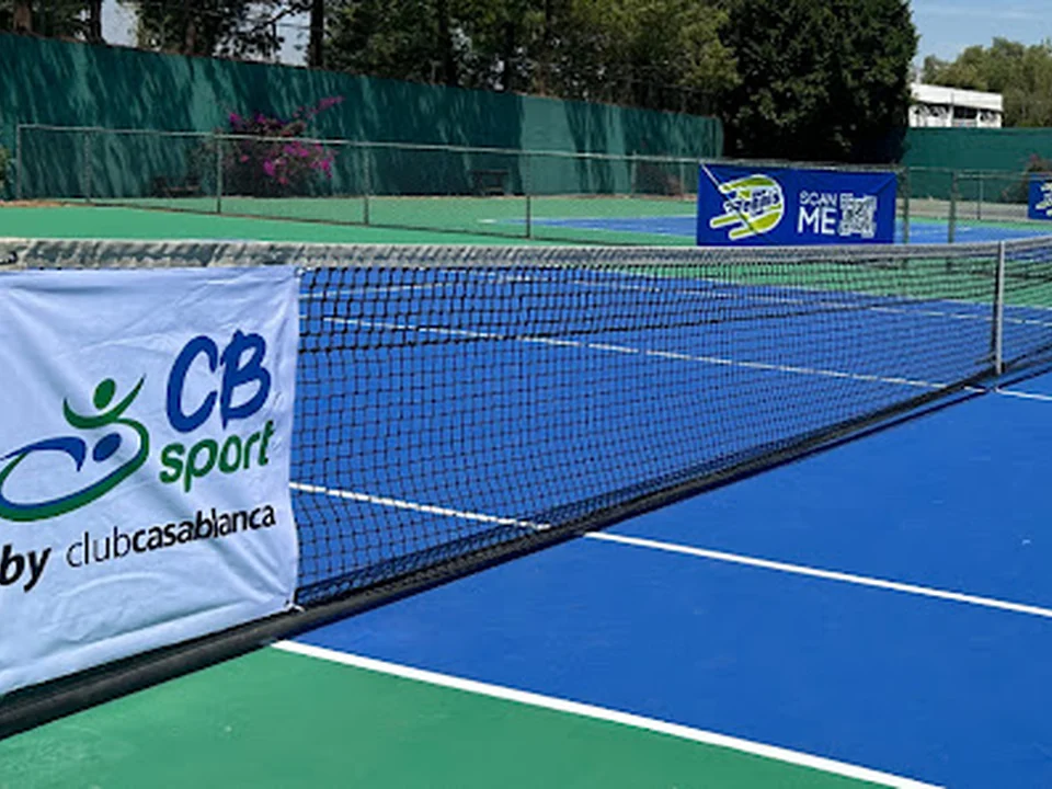 Slam Tennis Club