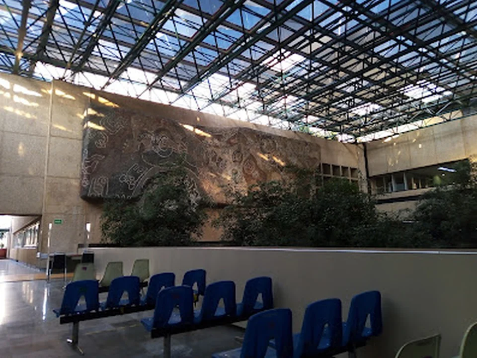Urgencias Hospital De Oncología, Centro Medico Siglo XXI