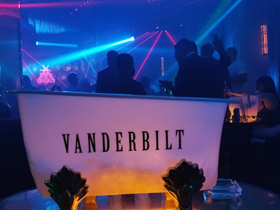 Vanderbilt Masaryk