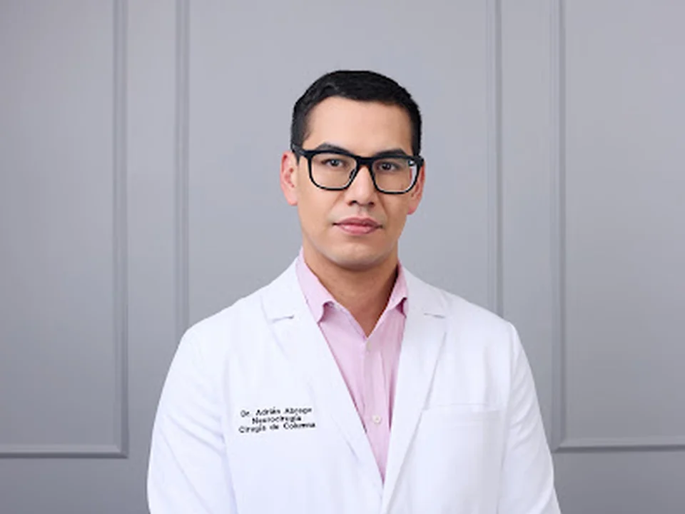 Neurocirujano en Tlalpan, CDMX - Dr. Adrián Abrego, Ciudad de México