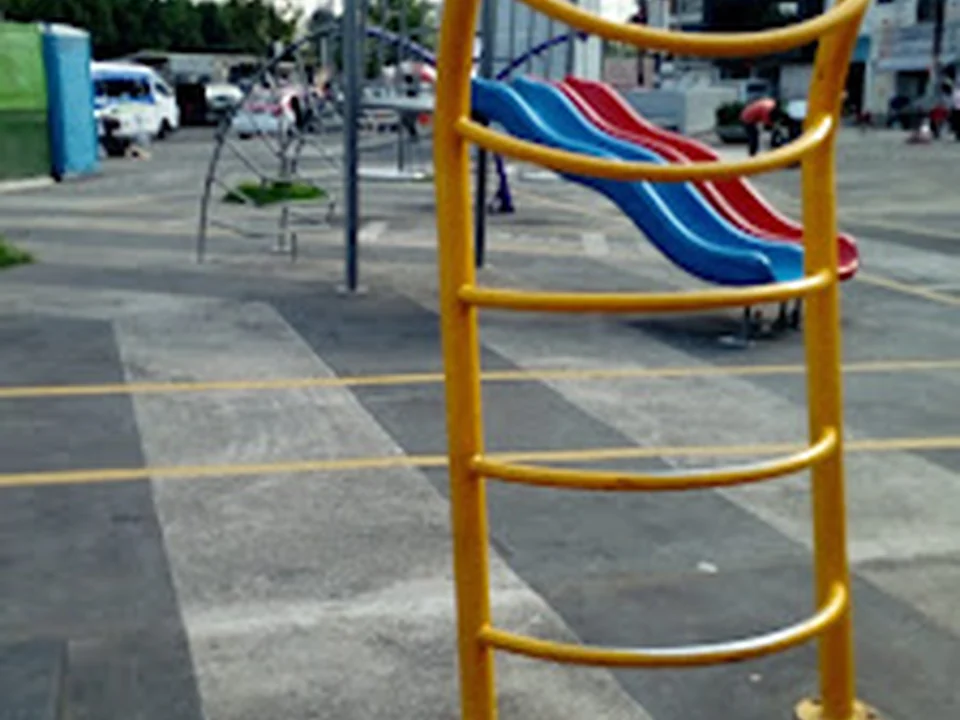 Juegos Infantiles "Metro la Raza"., Ciudad de México