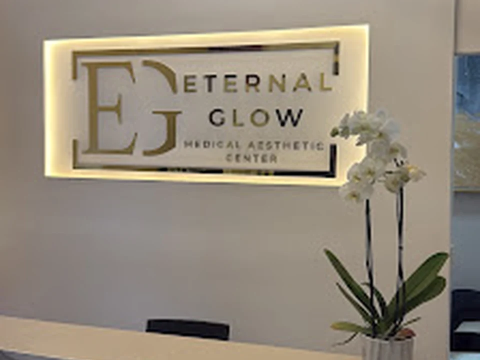 Eternal Glow CDMX Roma Norte (English speaking) - Botox | Hilos PDO | Sculptra | Fillers & more, Ciudad de México