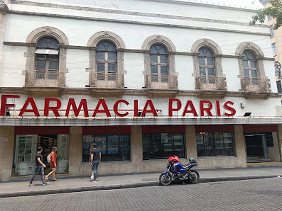Farmacia Paris 75, Ciudad de México