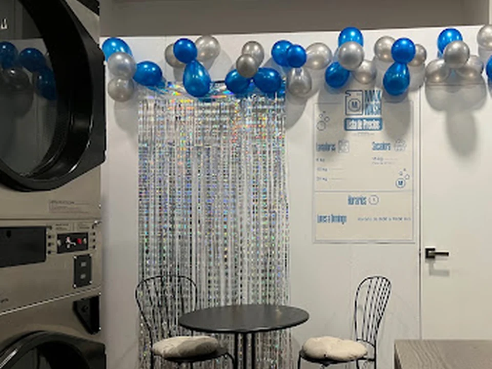 Max Wash (CDMX-Del Valle Sur, Mixcoac) - Lavanderia, Autoservicio, Secado de ropa, Edredones, Encargo, Ciudad de México