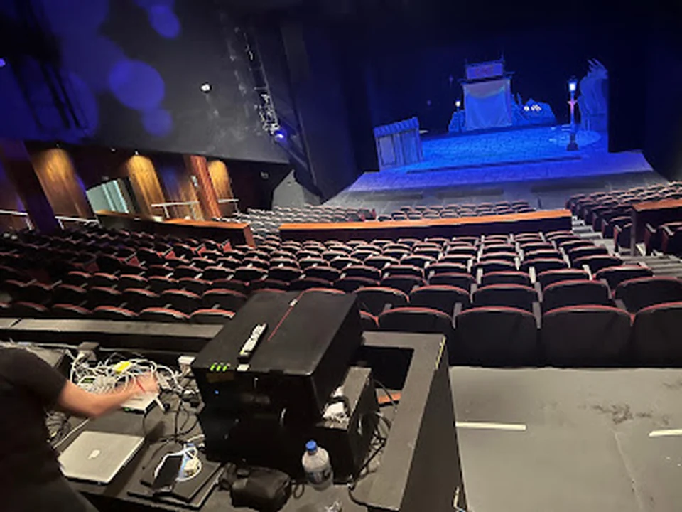 Teatro Del Bosque, Julio Castillo, Ciudad de México
