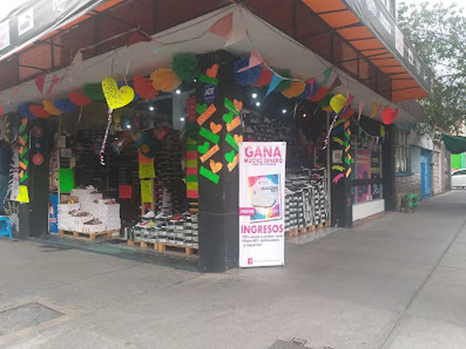 Mega outlet tenis, Ciudad de México