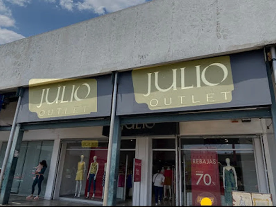 JULIO OUTLET, Ciudad de México