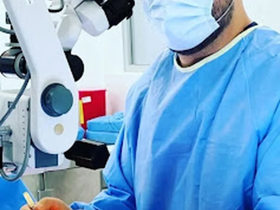 Dr. Mario Mejía, Urólogo, Andrólogo Reproductivo y Microcirujano, Ciudad de México