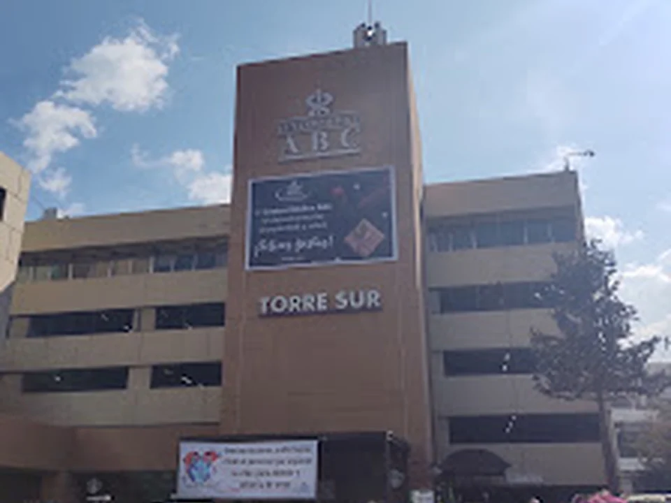 Estacionamiento Hospital ABC Observatorio (Central Estacionamientos), Ciudad de México