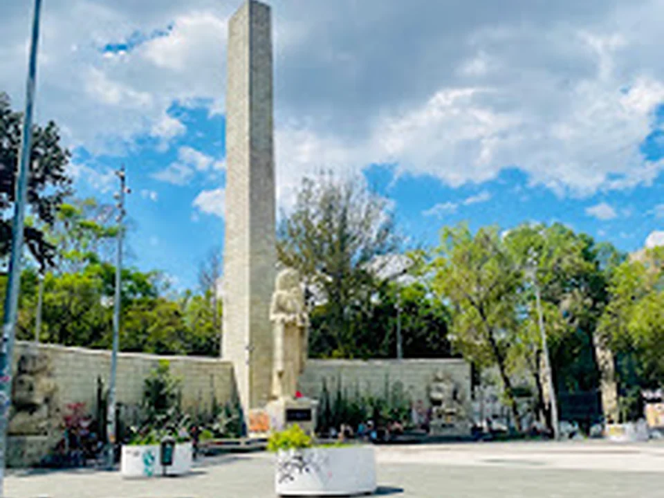 Deprisa Monumento a La Madre, Ciudad de México
