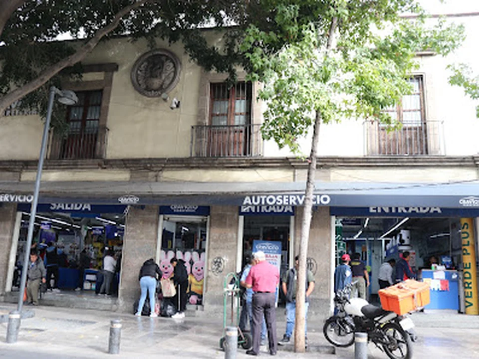 Casa Cravioto Ferreterías Autoservicio Corregidora 76, Ciudad de México
