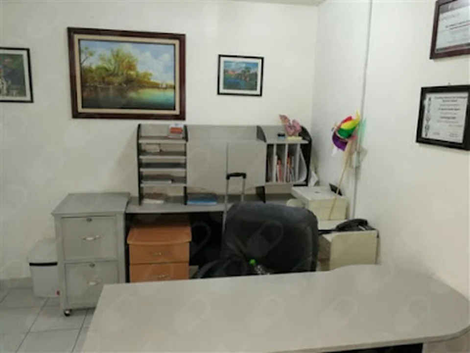 Dr. Eduardo Jericó Rodríguez Bucheli Ramírez, Neumólogo pediatra, Ciudad de México