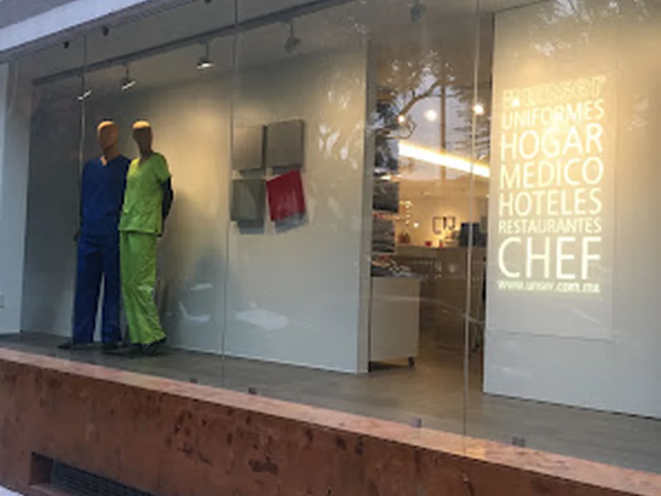 Unser Uniformes Polanco, Ciudad de México