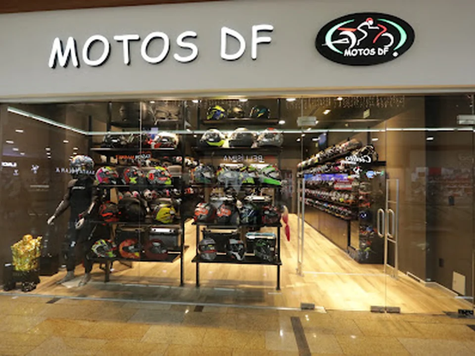 MOTOS DF Plaza Central, Ciudad de México
