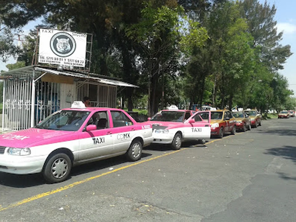 Base de taxis Aragón, Ciudad de México