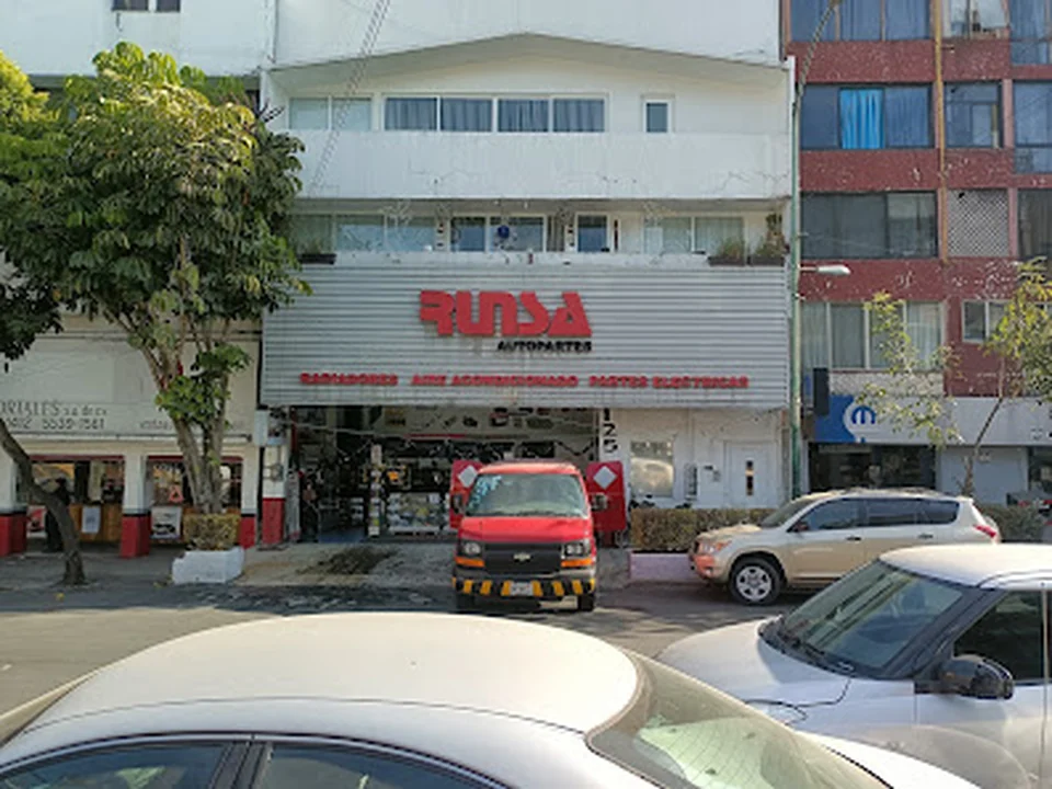 Refaccionaria RUNSA Portales, Ciudad de México