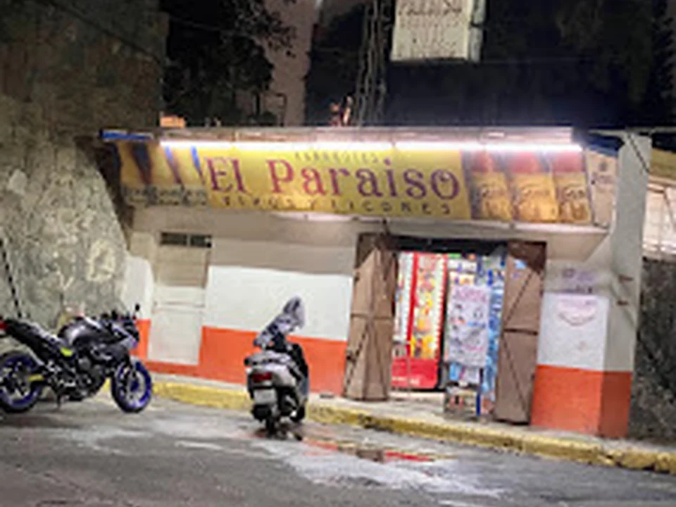 Abarrotes “El Paraíso”, Ciudad de México