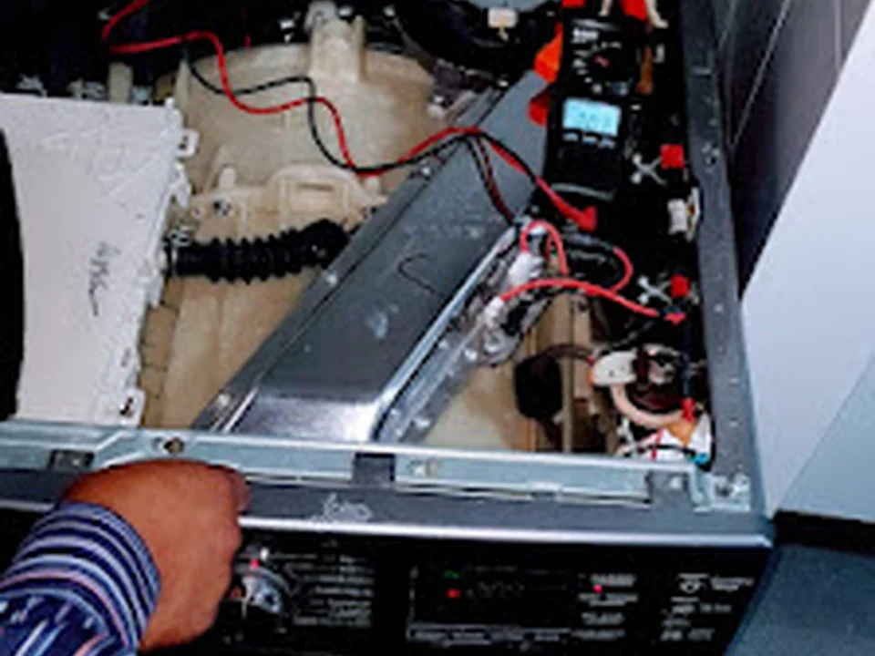 Servicio Técnico Sr. Javier. Reparación de lavadoras, refrigeradores, pantallas, lavavajillas, microondas, Ciudad de México