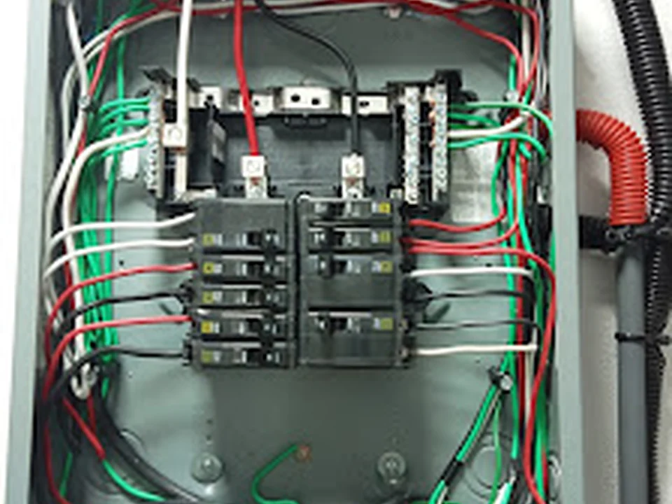 ELECTRICISTAS EFICIENTES, Ciudad de México