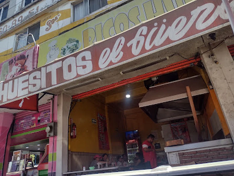 Huesitos el güero, Ciudad de México